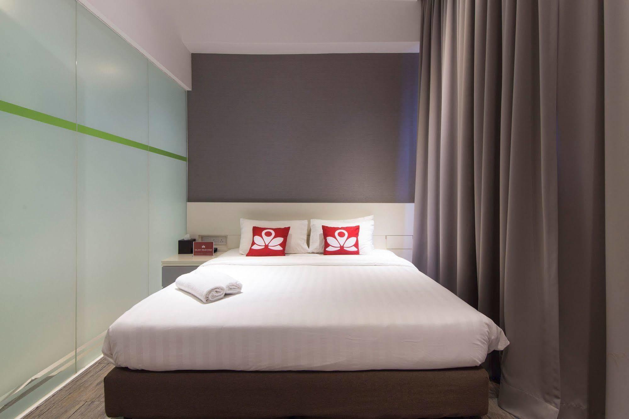 Zen Rooms Macallum Джорджтаун Экстерьер фото