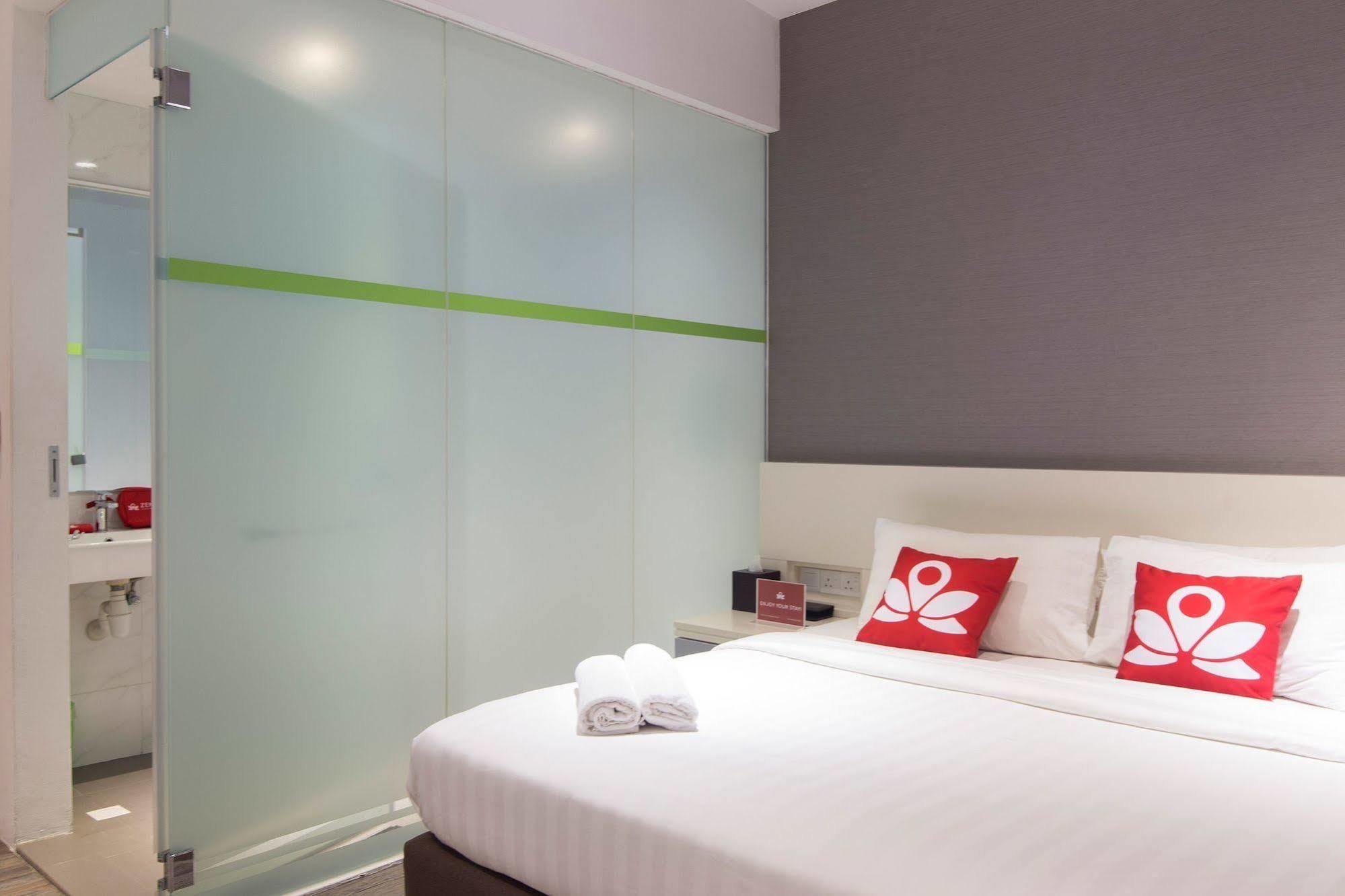 Zen Rooms Macallum Джорджтаун Экстерьер фото
