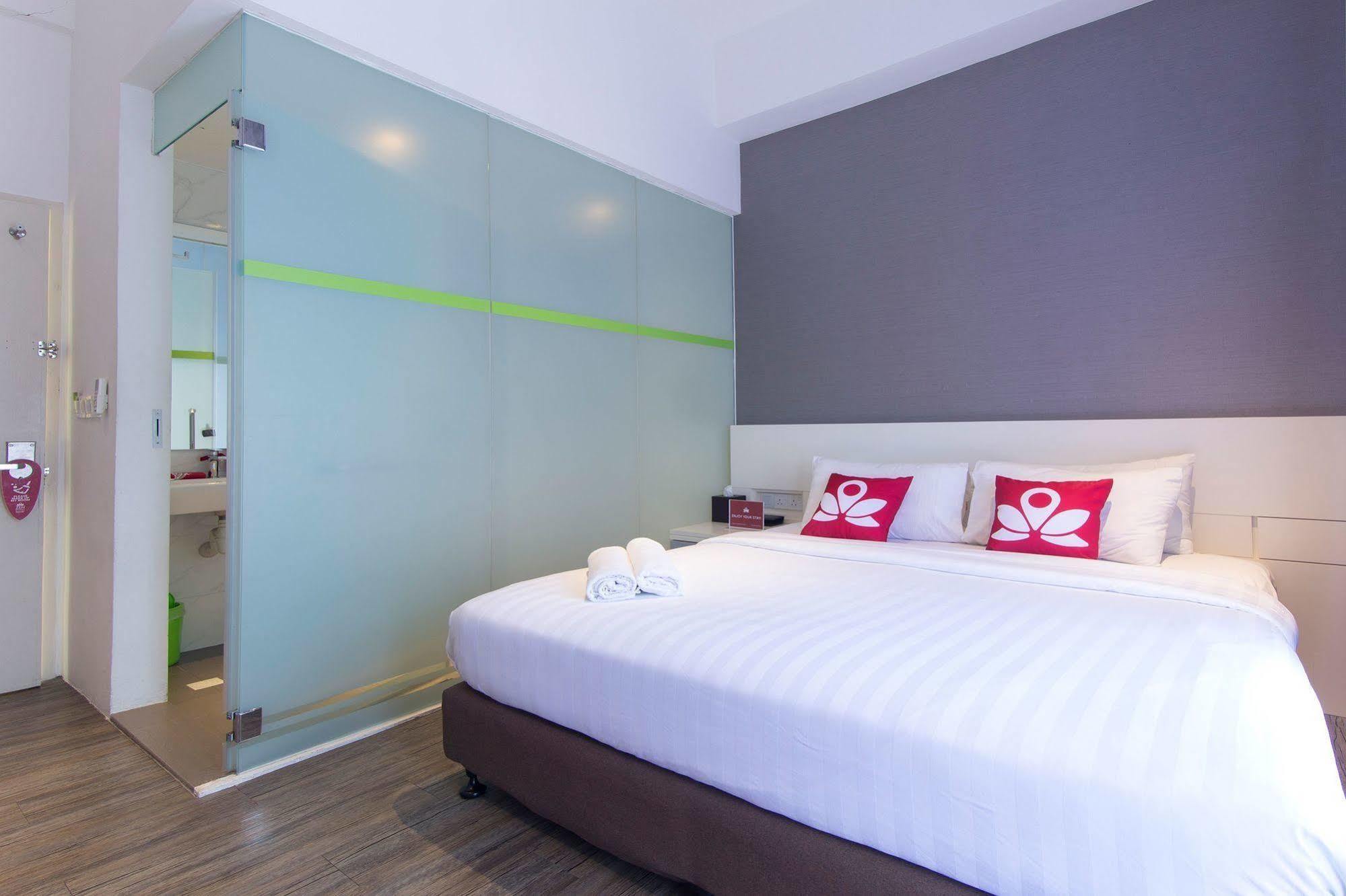 Zen Rooms Macallum Джорджтаун Экстерьер фото
